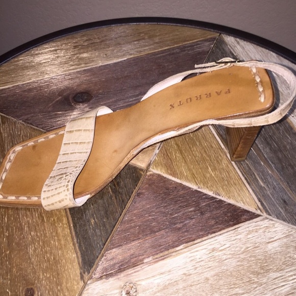 Farrtux  Women’s Ankle Sandals Sz. 7 - Picture 3 of 8